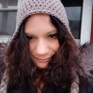 Meet your Posher, Yvette